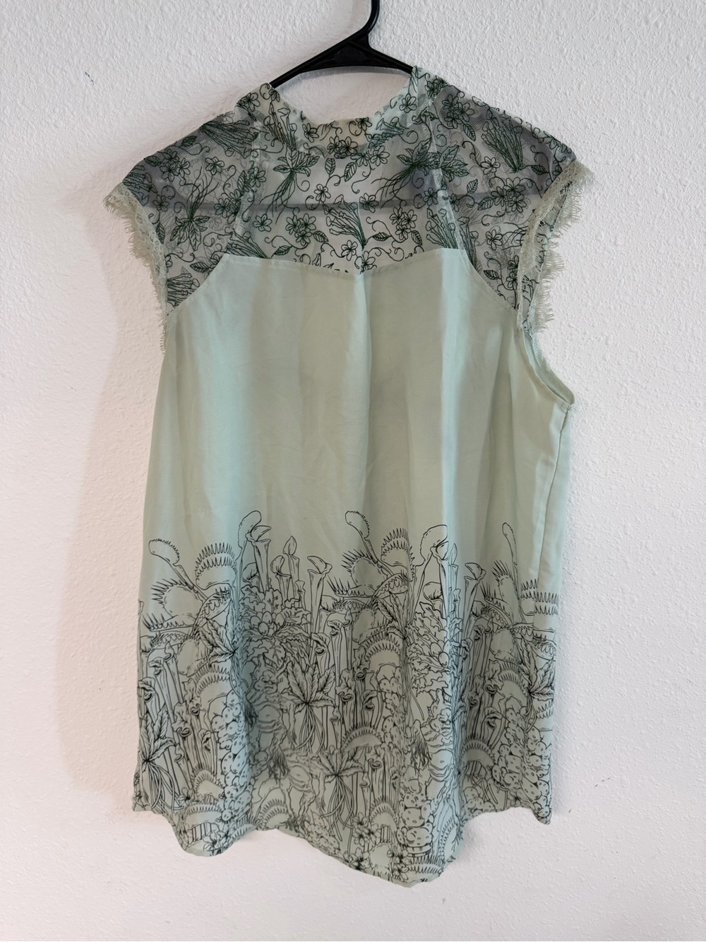 Harry Potter exclusive boxlunch Sleeveless Sage Green Lace Yoke Tunic Top